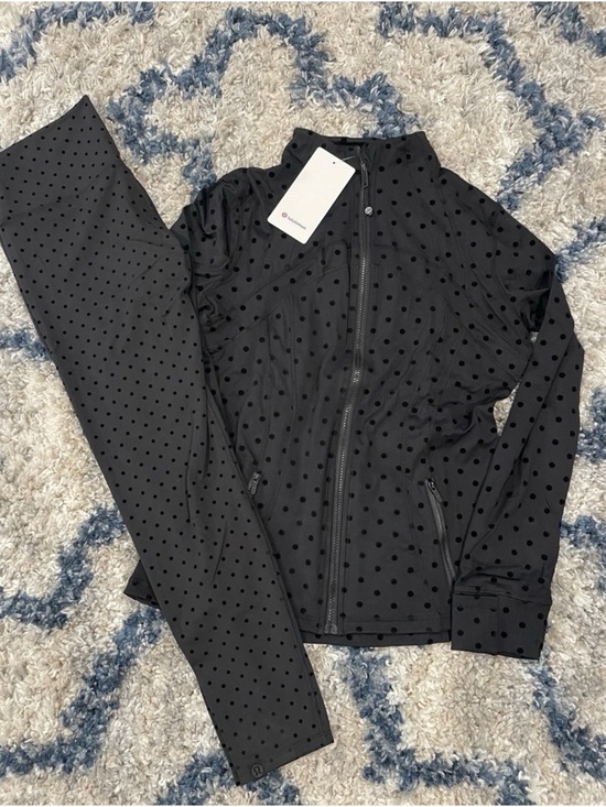lululemon athletica Pants - lululemon athletica Black Polka Dot Jacket & Leggings Set Size 2
